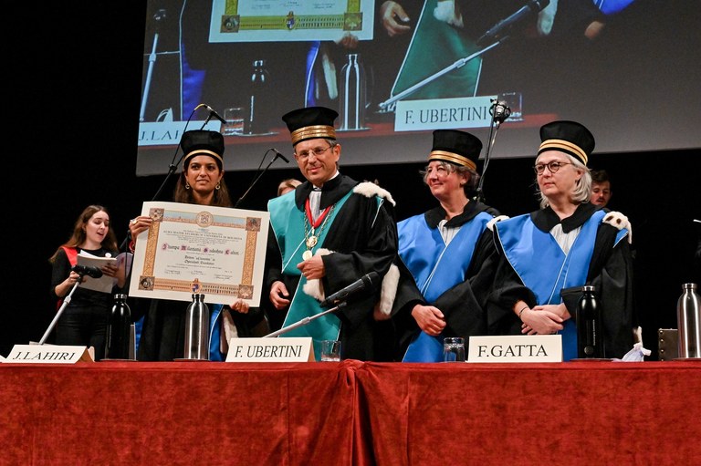 Conferimento di Laurea ad honorem a Jhumpa Lahiri, 19 ottobre 2021 - Teatro Duse, Bologna. Foto Schiassi