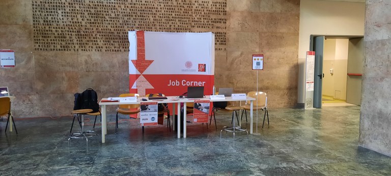 Job Corner Viale del Risorgimento