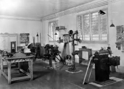 Laboratorio facoltà di chimica industriale