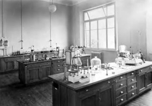 Laboratorio di chimica industriale